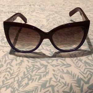 Woman’s Marc Jacobs sunglasses